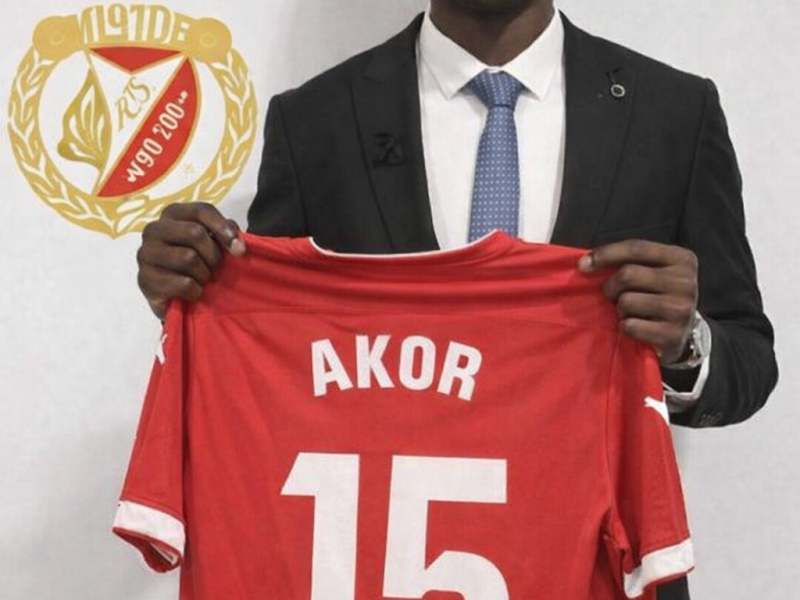 Widzew Łódź podpisuje długoterminowy kontrakt z nigeryjskim napastnikiem Akorem Adamsem…