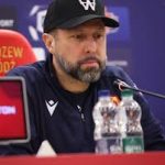 🚨 Ja pienię, najpierw umawiasz się z kimś że w razie czego wypłacisz mu konkretną kwotę a teraz klub próbuje znaleźć inne rozwiązanie zamiast wypłaty 900 tysięcy euro     Sytuacja wokół Widzewa Łódź ponownie wywołała dyskusję po tym, jak pojawiły…